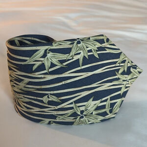 Tommy Bahama 100% silk tie tropical bamboo print blue green cream handmade